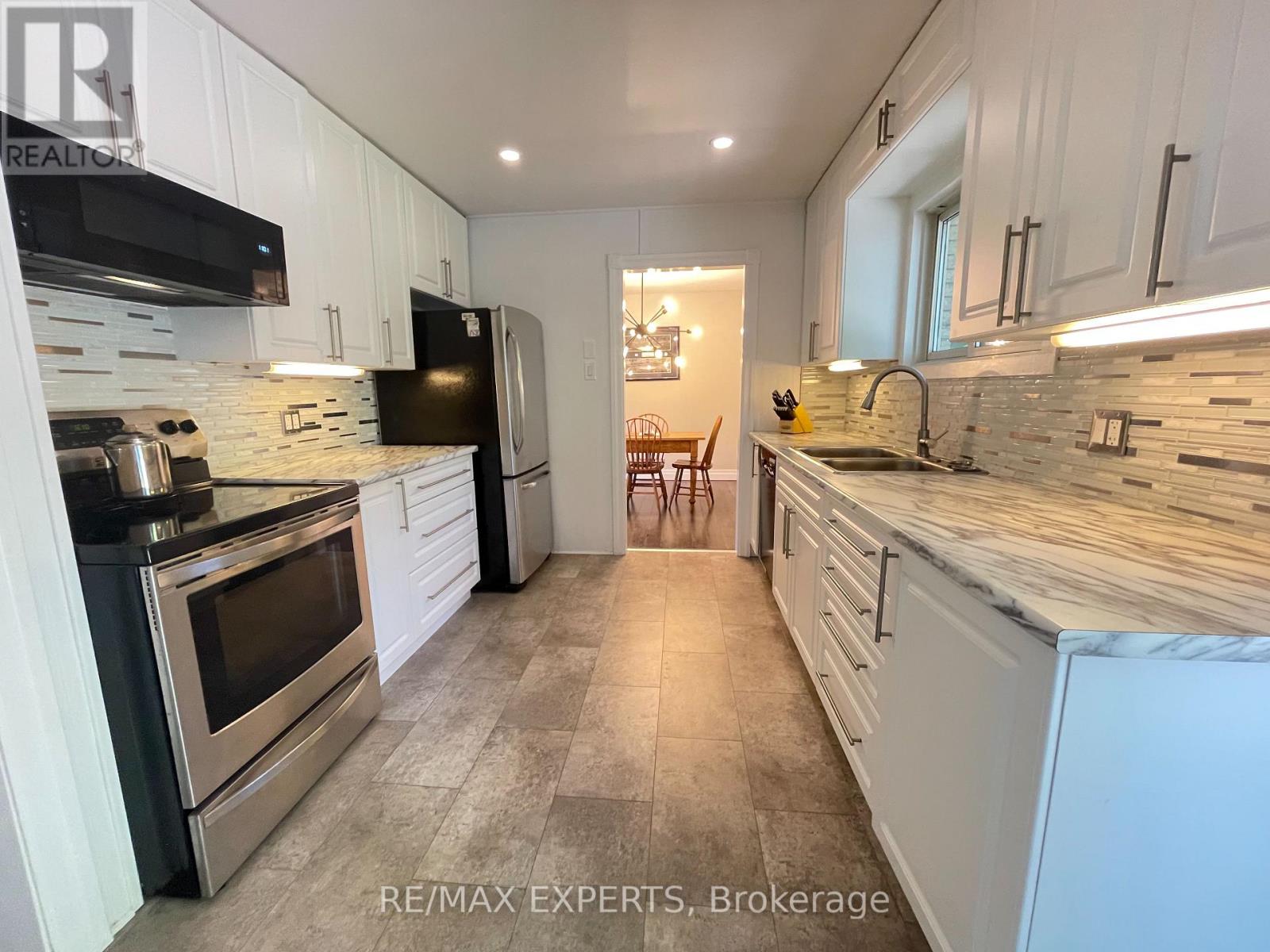 Upper - 23 Townley Street, Clearview, Ontario  L0M 1P0 - Photo 7 - S13213062
