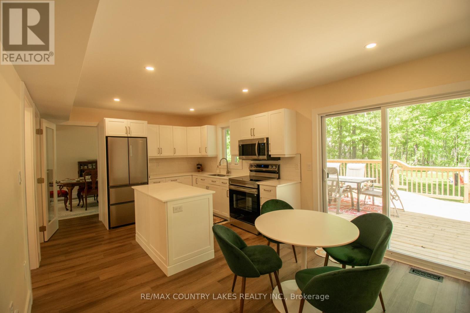 657 13th Line S, Oro-Medonte, Ontario  L0L 1T0 - Photo 11 - S13213278
