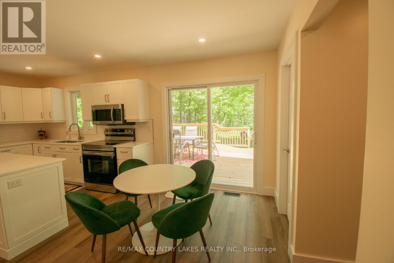 657 13th Line S, Oro-Medonte, Ontario  L0L 1T0 - Photo 12 - S13213278