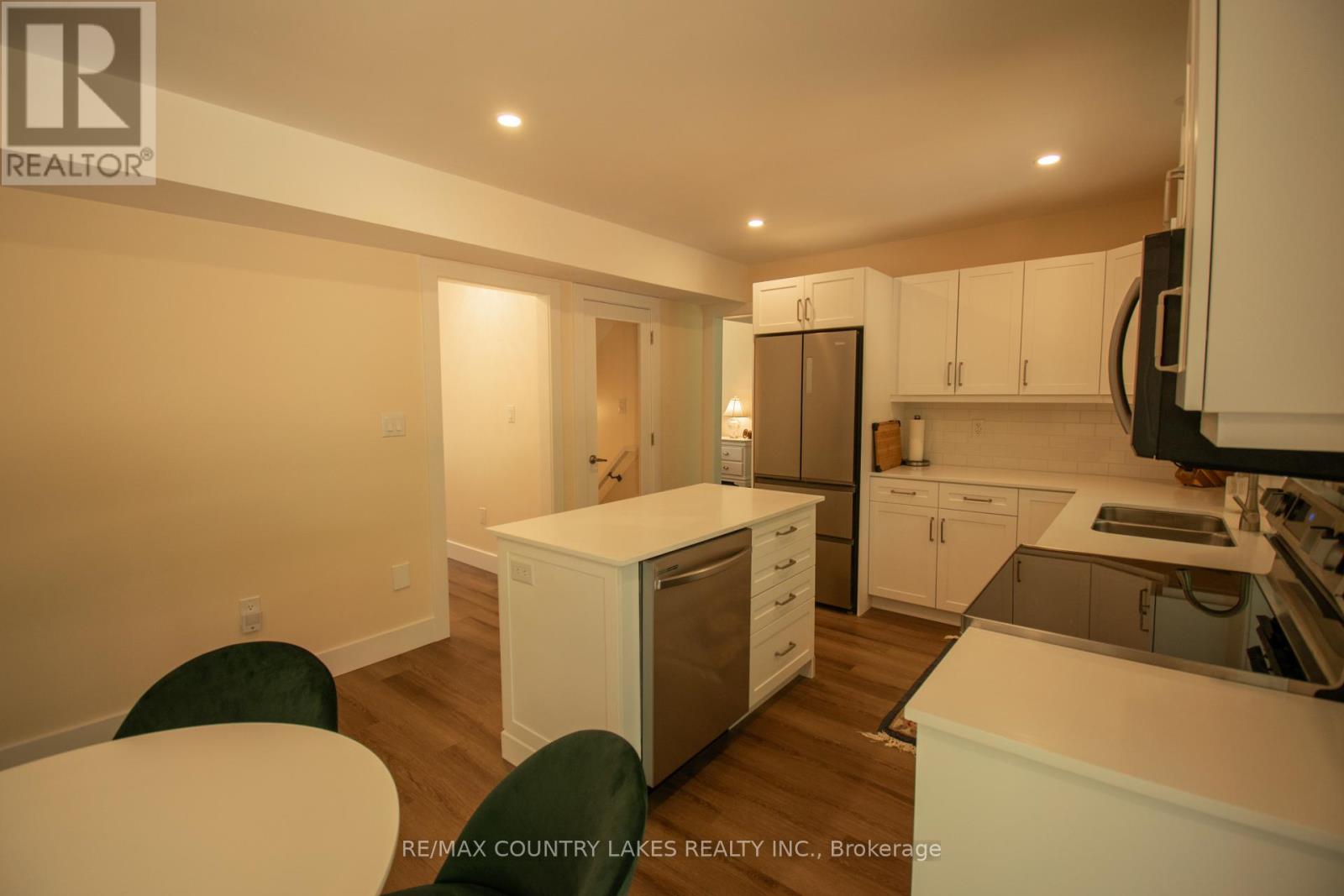 657 13th Line S, Oro-Medonte, Ontario  L0L 1T0 - Photo 15 - S13213278