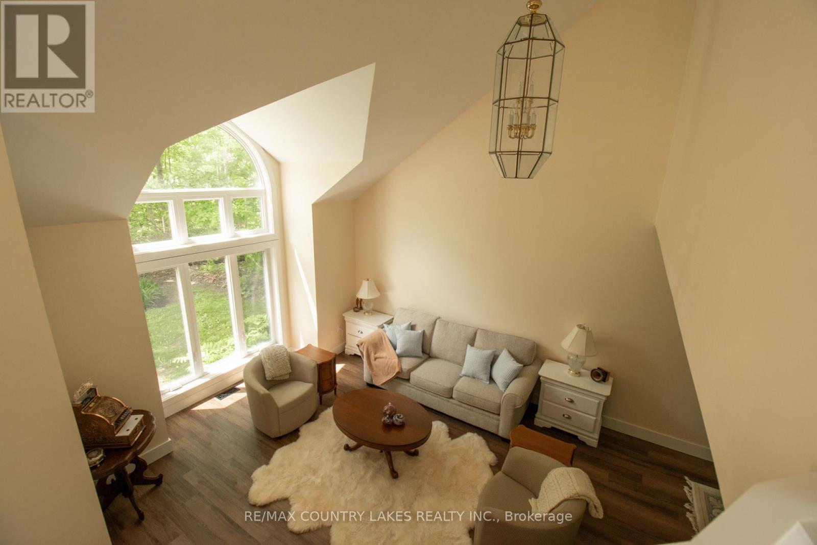 657 13th Line S, Oro-Medonte, Ontario  L0L 1T0 - Photo 7 - S13213278
