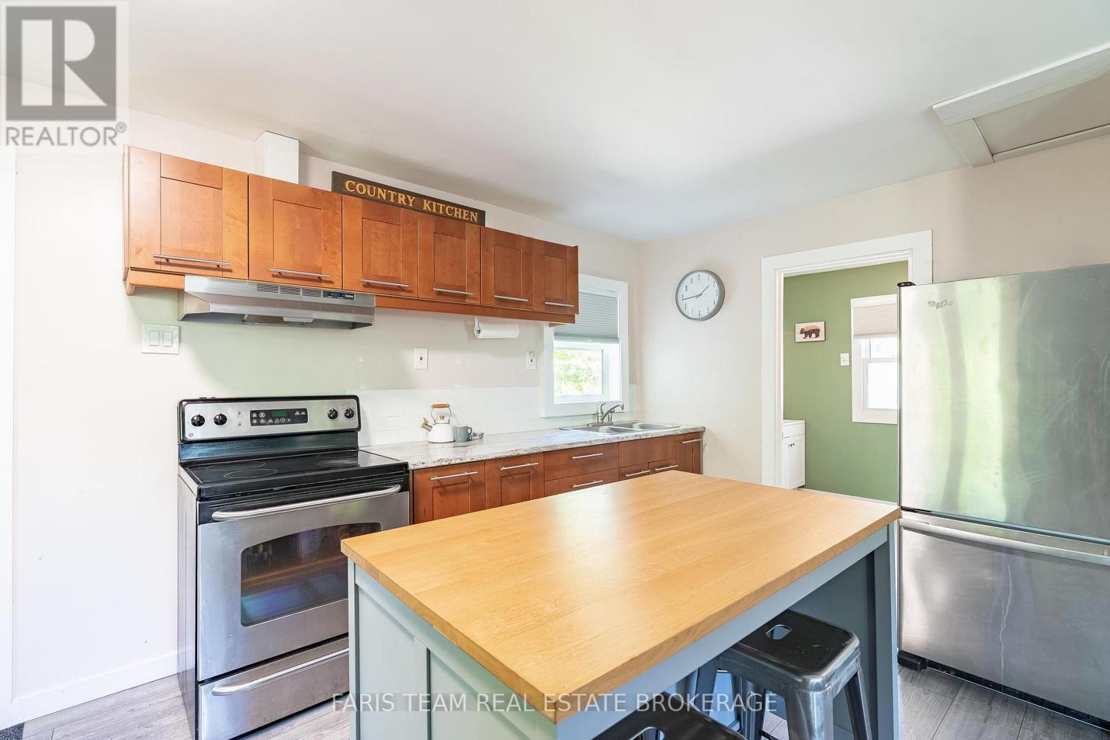 62 Forest Harbour Parkway, Tay, Ontario  L0K 1E0 - Photo 4 - S13213382