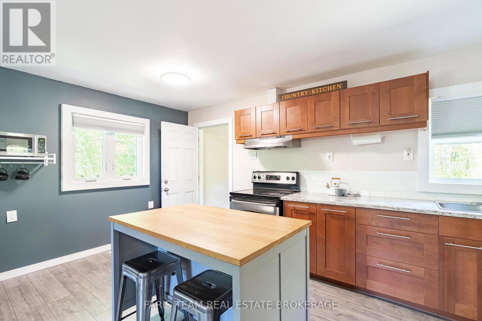 62 Forest Harbour Parkway, Tay, Ontario  L0K 1E0 - Photo 6 - S13213382