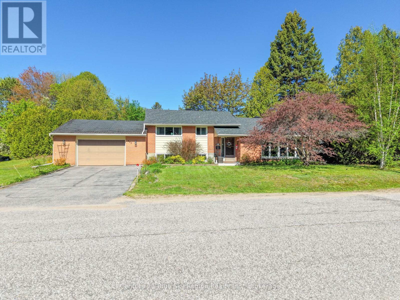 592 Birchwood Road, North Bay, Ontario  P1B 4T3 - Photo 3 - X13213260