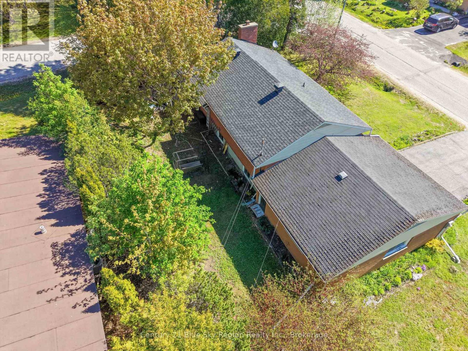 592 Birchwood Road, North Bay, Ontario  P1B 4T3 - Photo 34 - X13213260