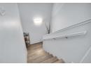 1088 Sunset Drive Unit# 635, Kelowna, BC V1Y 9W1