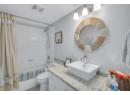 1088 Sunset Drive Unit# 635, Kelowna, BC V1Y 9W1