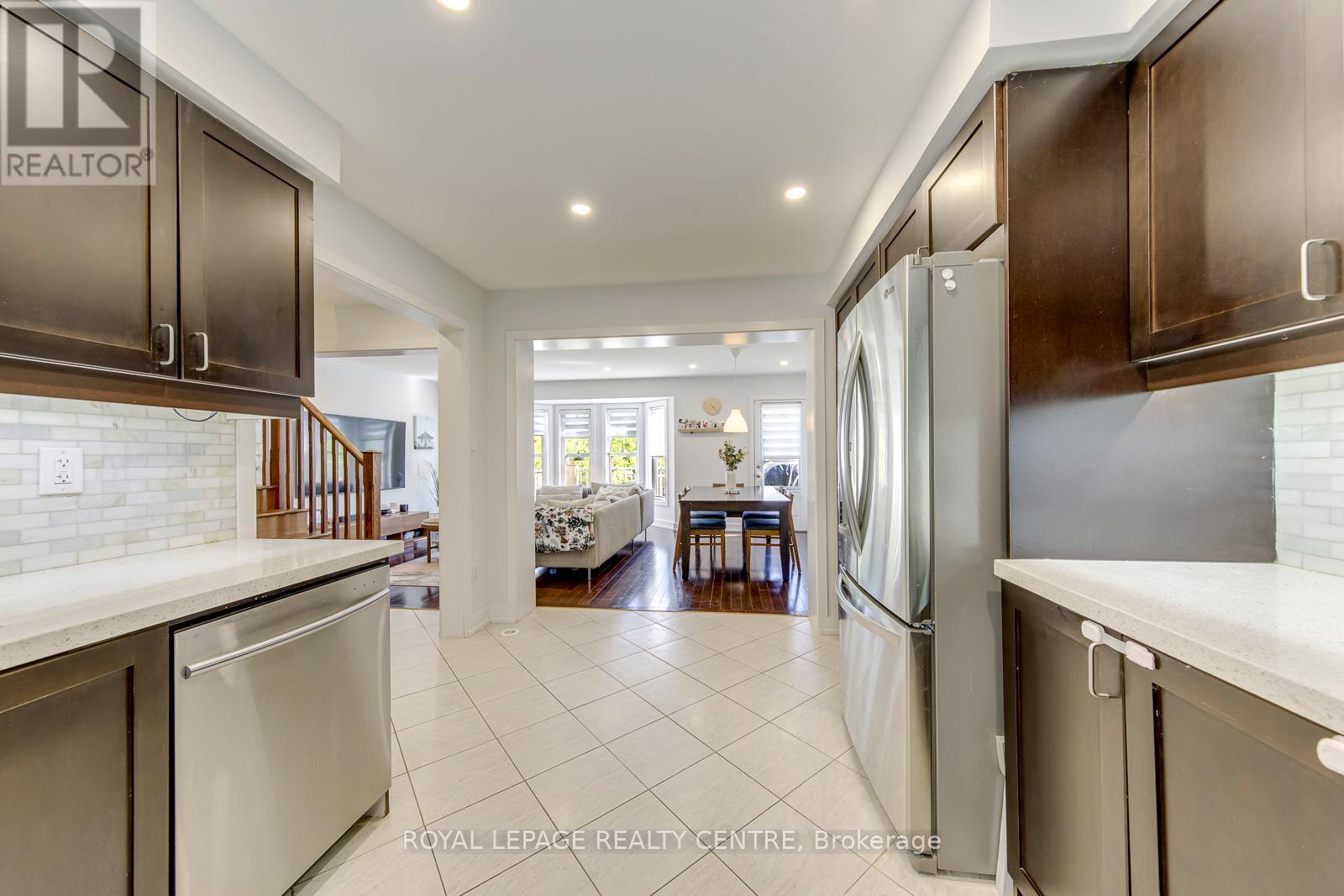 519 Cavanagh Lane, Milton, Ontario  L9T 8G4 - Photo 13 - W13212910
