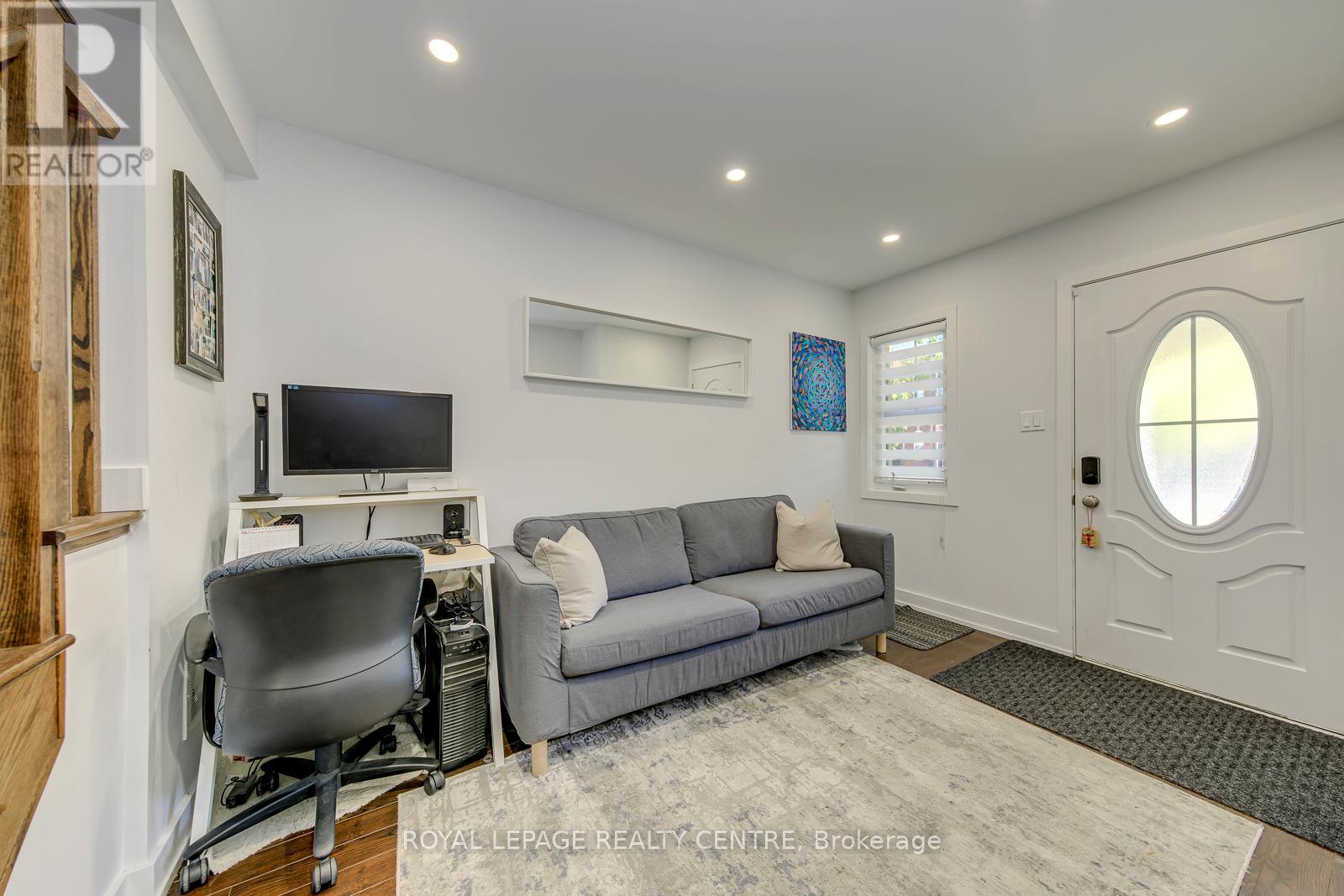 519 Cavanagh Lane, Milton, Ontario  L9T 8G4 - Photo 6 - W13212910