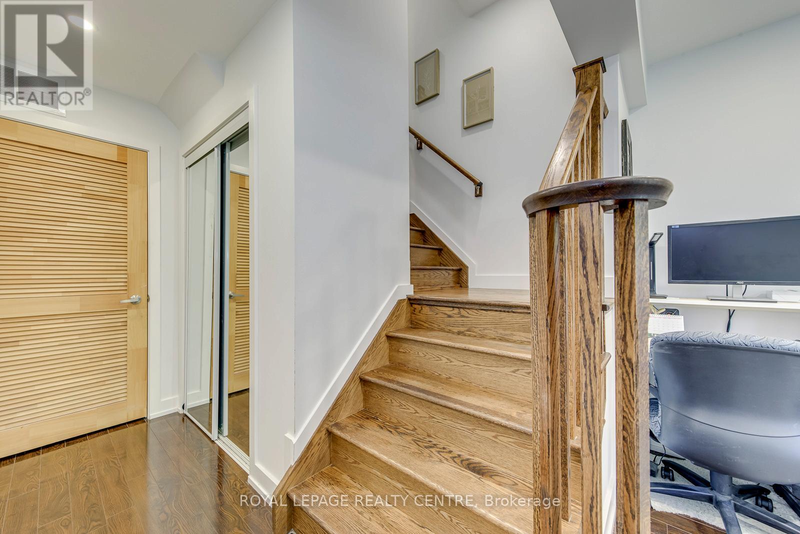 519 Cavanagh Lane, Milton, Ontario  L9T 8G4 - Photo 7 - W13212910