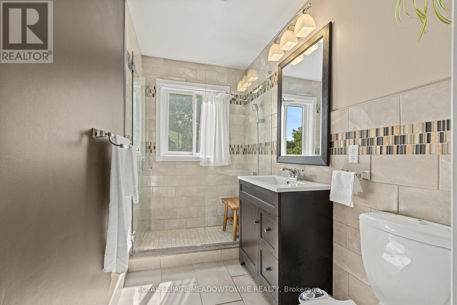 12072 Sixth Line, Halton Hills, Ontario  L0P 1H0 - Photo 29 - W13212936