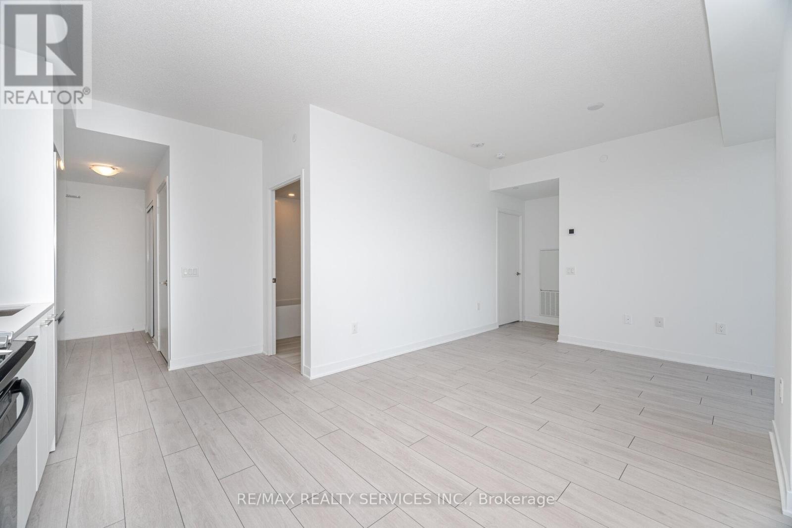 Unknown Address, ,    - Photo 13 - W13212950