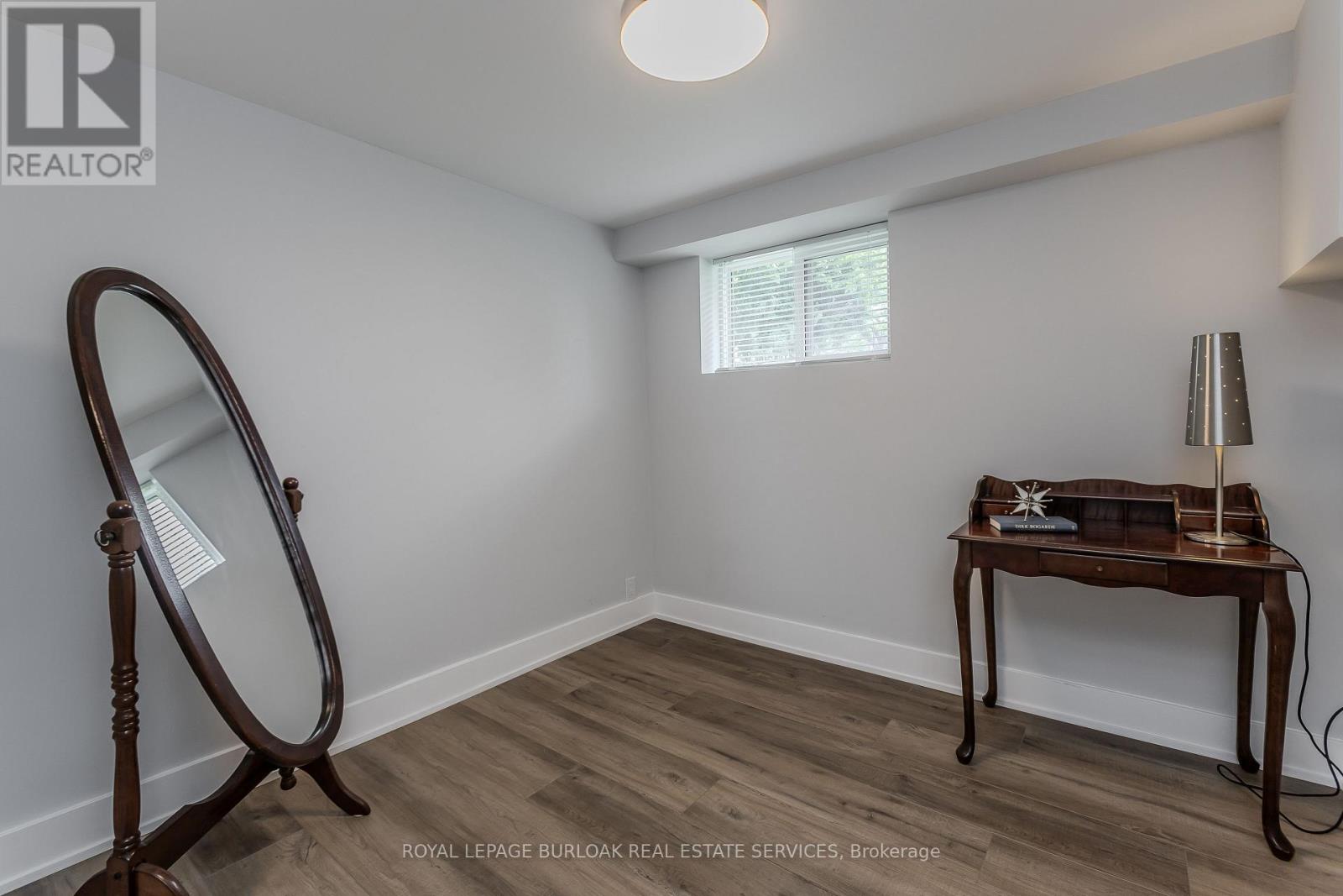 3125 Michael Crescent, Burlington, Ontario  L7M 1V3 - Photo 21 - W13213028