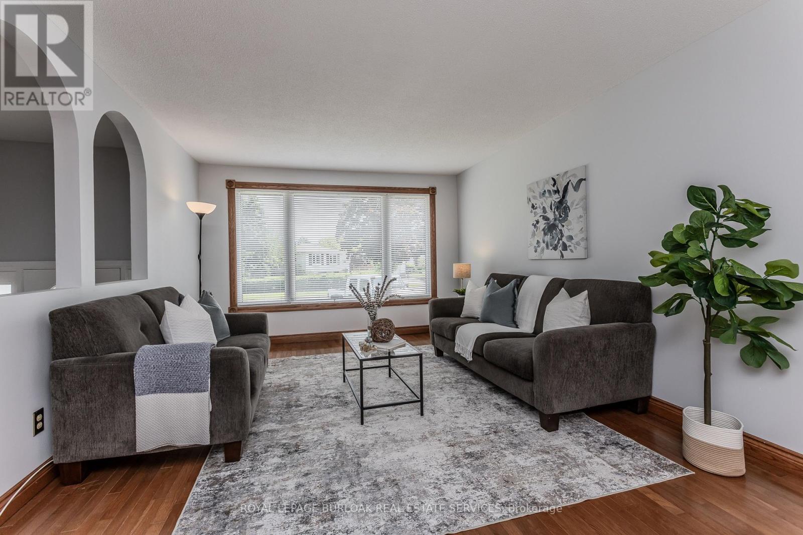 3125 Michael Crescent, Burlington, Ontario  L7M 1V3 - Photo 7 - W13213028