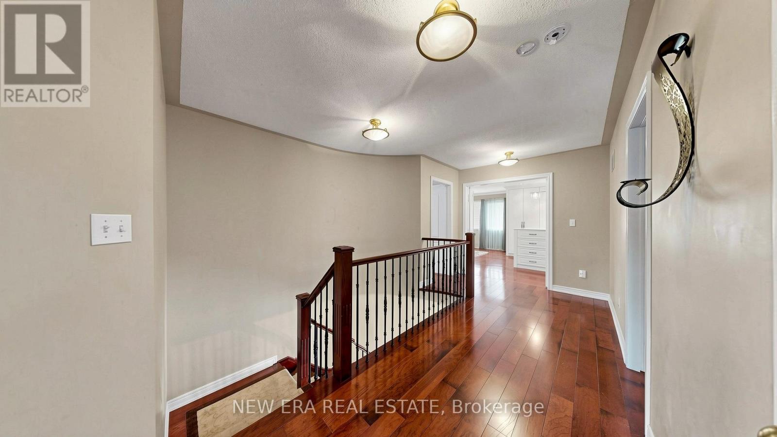 1206 Lindenrock Drive, Oakville, Ontario  L6H 6T4 - Photo 19 - W13213144
