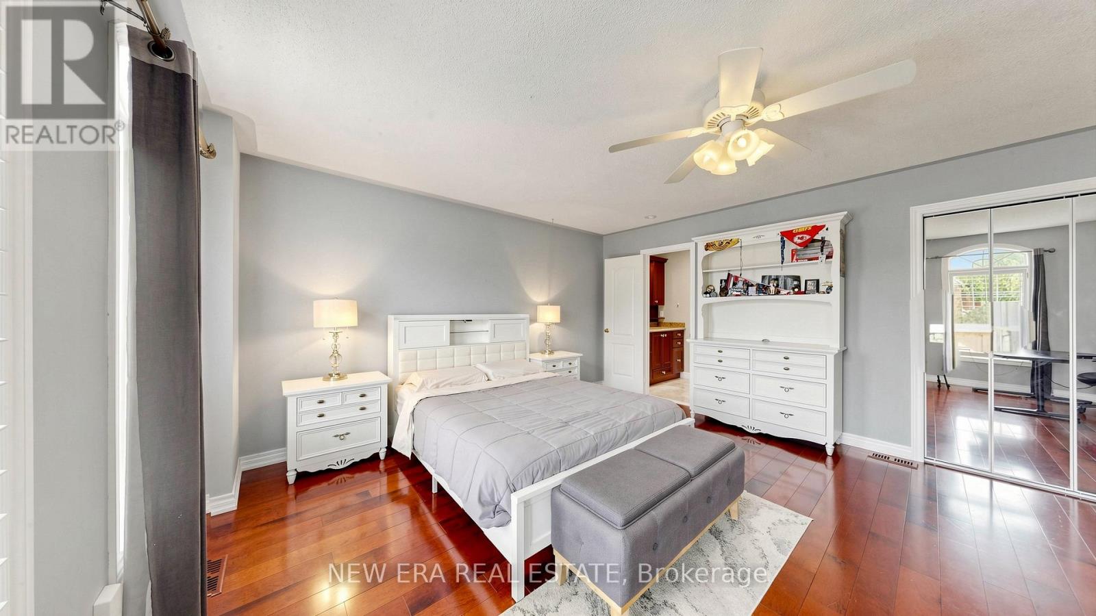1206 Lindenrock Drive, Oakville, Ontario  L6H 6T4 - Photo 25 - W13213144