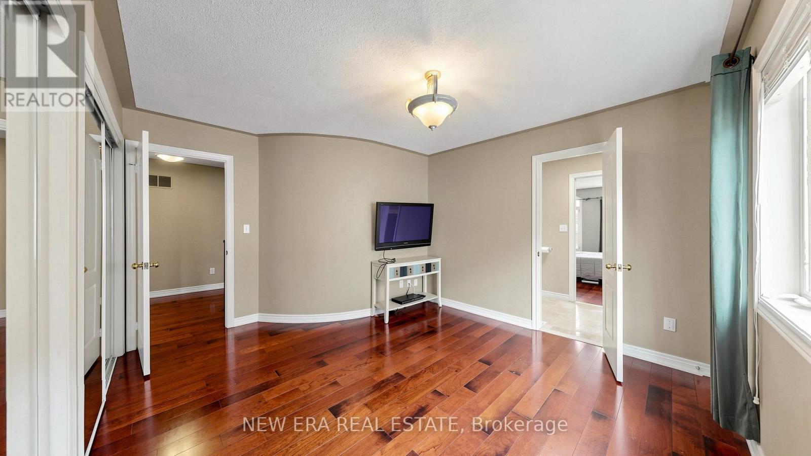1206 Lindenrock Drive, Oakville, Ontario  L6H 6T4 - Photo 29 - W13213144