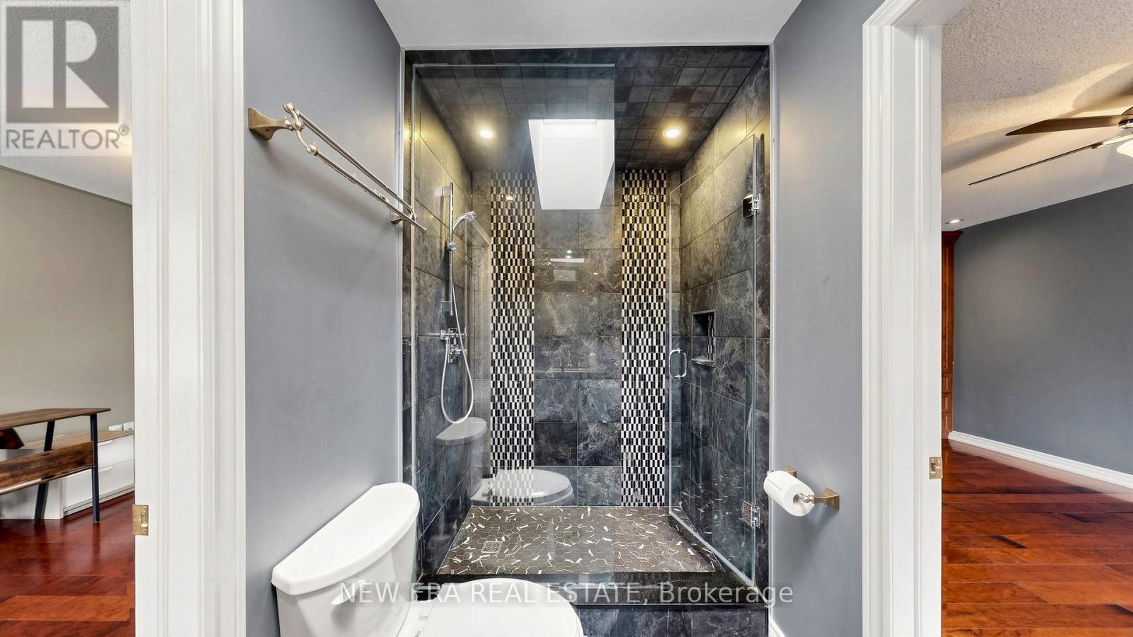 1206 Lindenrock Drive, Oakville, Ontario  L6H 6T4 - Photo 33 - W13213144