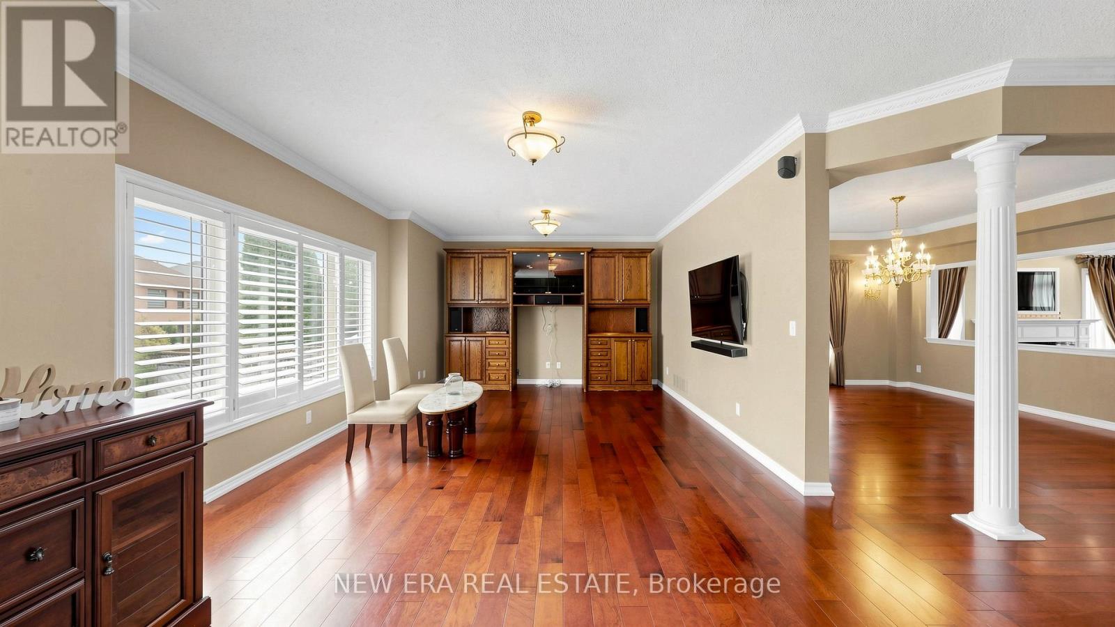 1206 Lindenrock Drive, Oakville, Ontario  L6H 6T4 - Photo 8 - W13213144