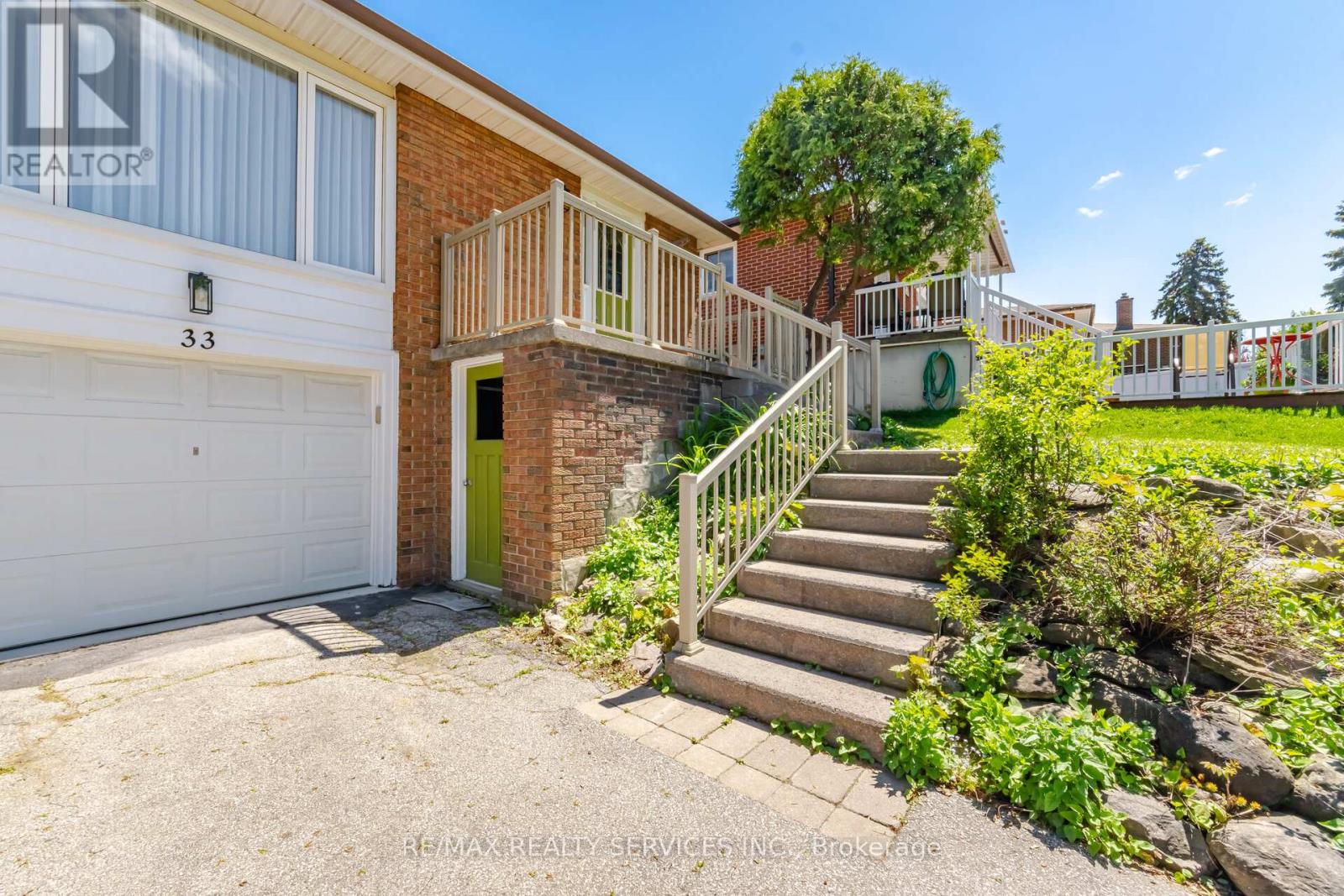 33 Hesp Drive, Caledon, Ontario  L7E 2R5 - Photo 3 - W13213154