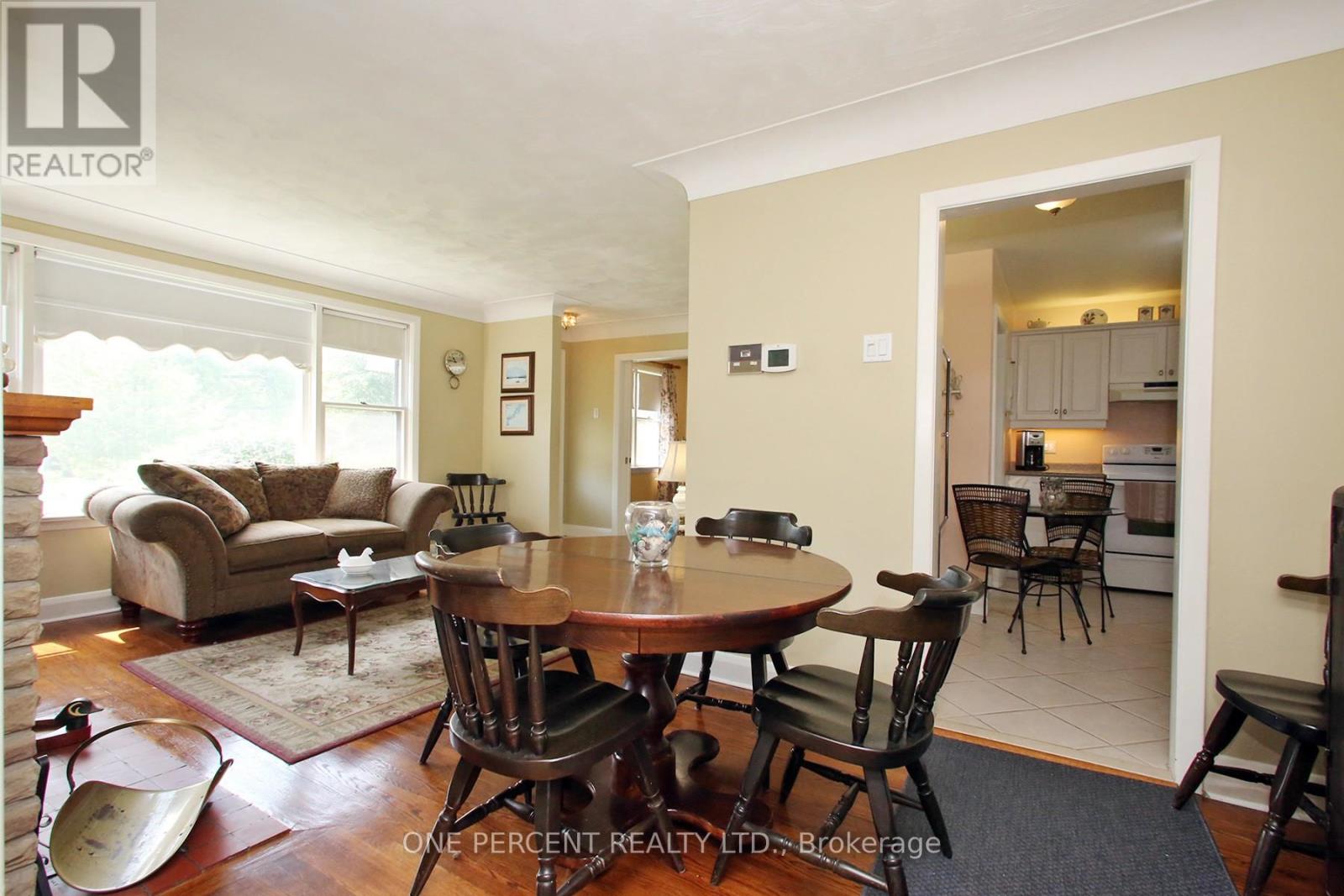 2455 Rebecca Street, Oakville, Ontario  L6L 2B1 - Photo 4 - W13213160