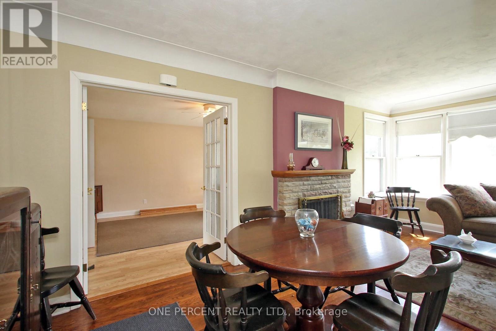 2455 Rebecca Street, Oakville, Ontario  L6L 2B1 - Photo 7 - W13213160