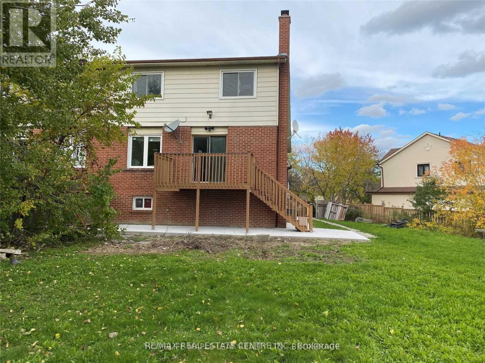 26 FOXACRE ROW, Brampton, Ontario