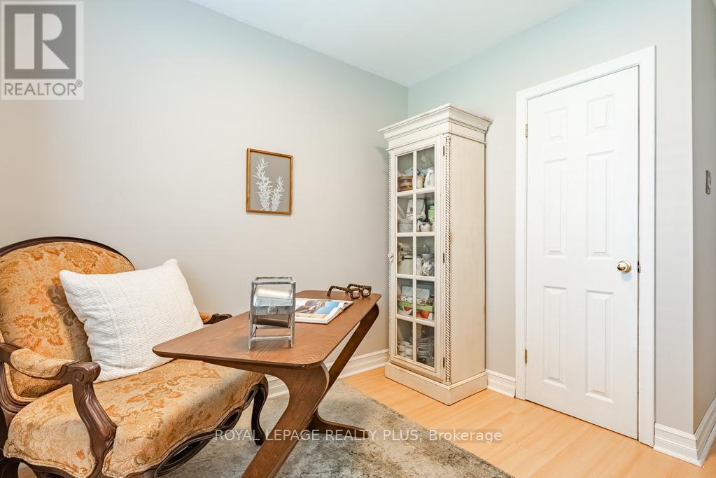 27 Sora Drive, Mississauga, Ontario  L5M 1B3 - Photo 24 - W13213226