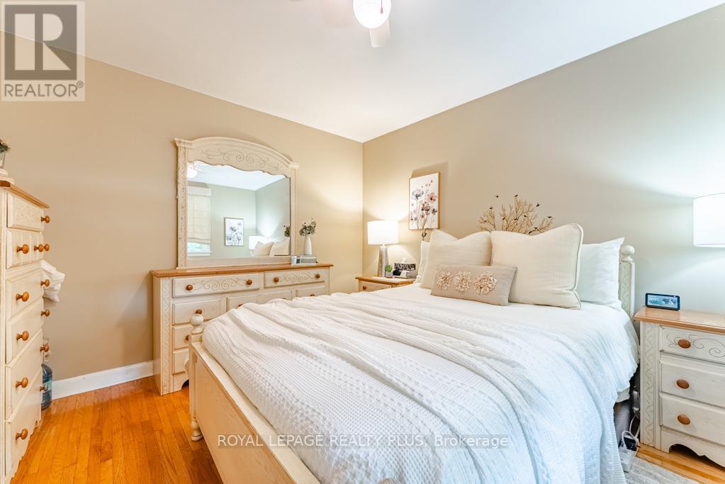 27 Sora Drive, Mississauga, Ontario  L5M 1B3 - Photo 26 - W13213226