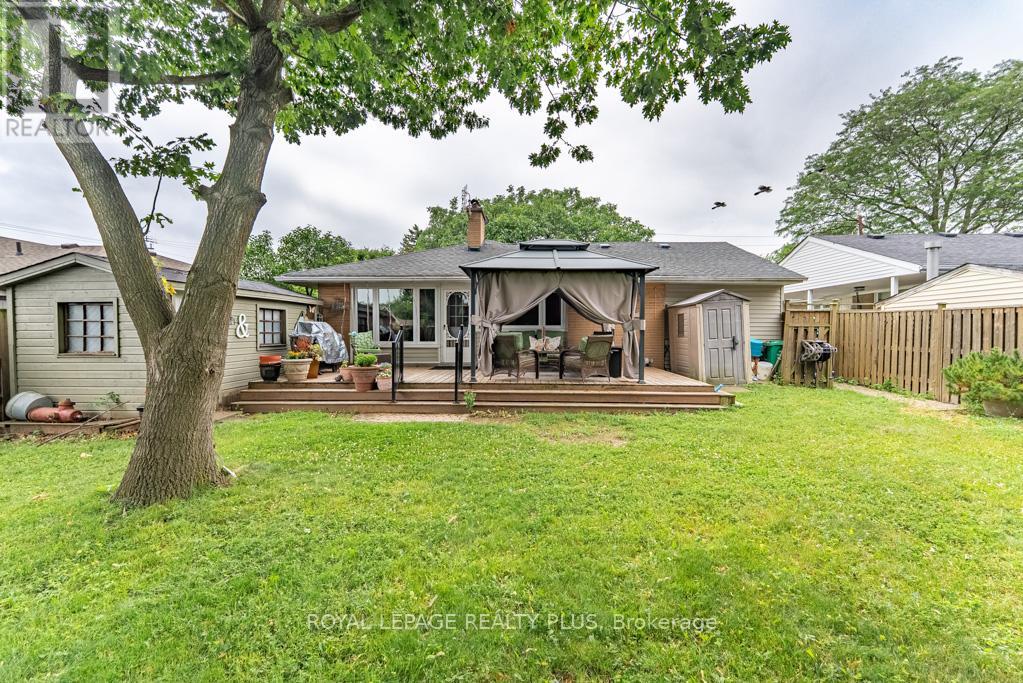 27 Sora Drive, Mississauga, Ontario  L5M 1B3 - Photo 31 - W13213226