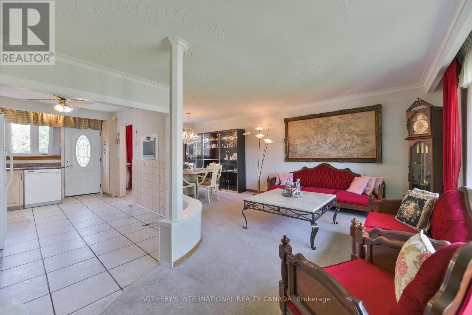 283 Derrydown Road, Toronto, Ontario  M3J 1S2 - Photo 19 - W13213244