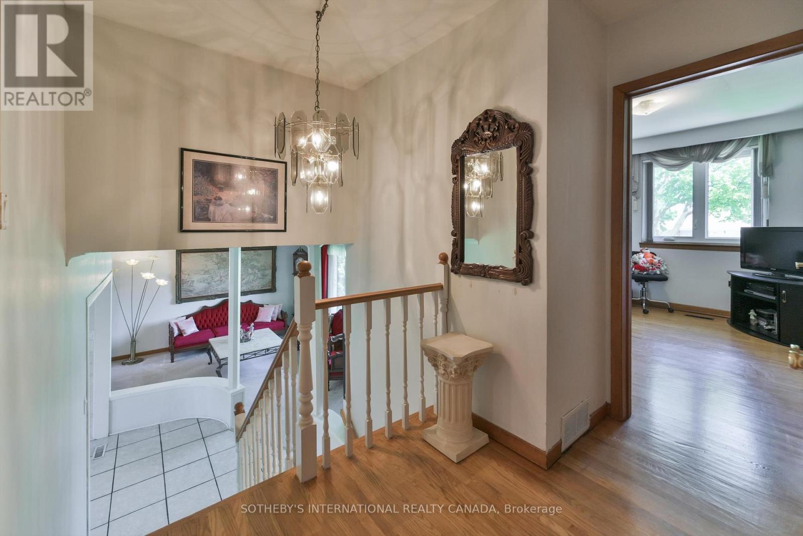 283 Derrydown Road, Toronto, Ontario  M3J 1S2 - Photo 23 - W13213244