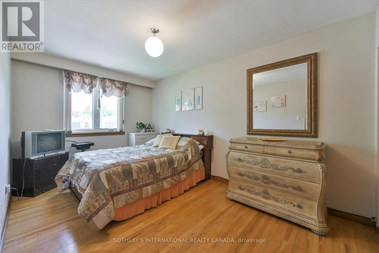 283 Derrydown Road, Toronto, Ontario  M3J 1S2 - Photo 26 - W13213244
