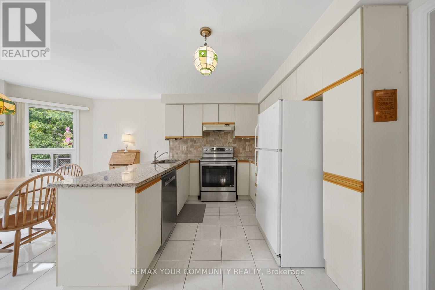 1198 Derrald Drive, Oakville, Ontario  L6J 7K4 - Photo 18 - W13213264