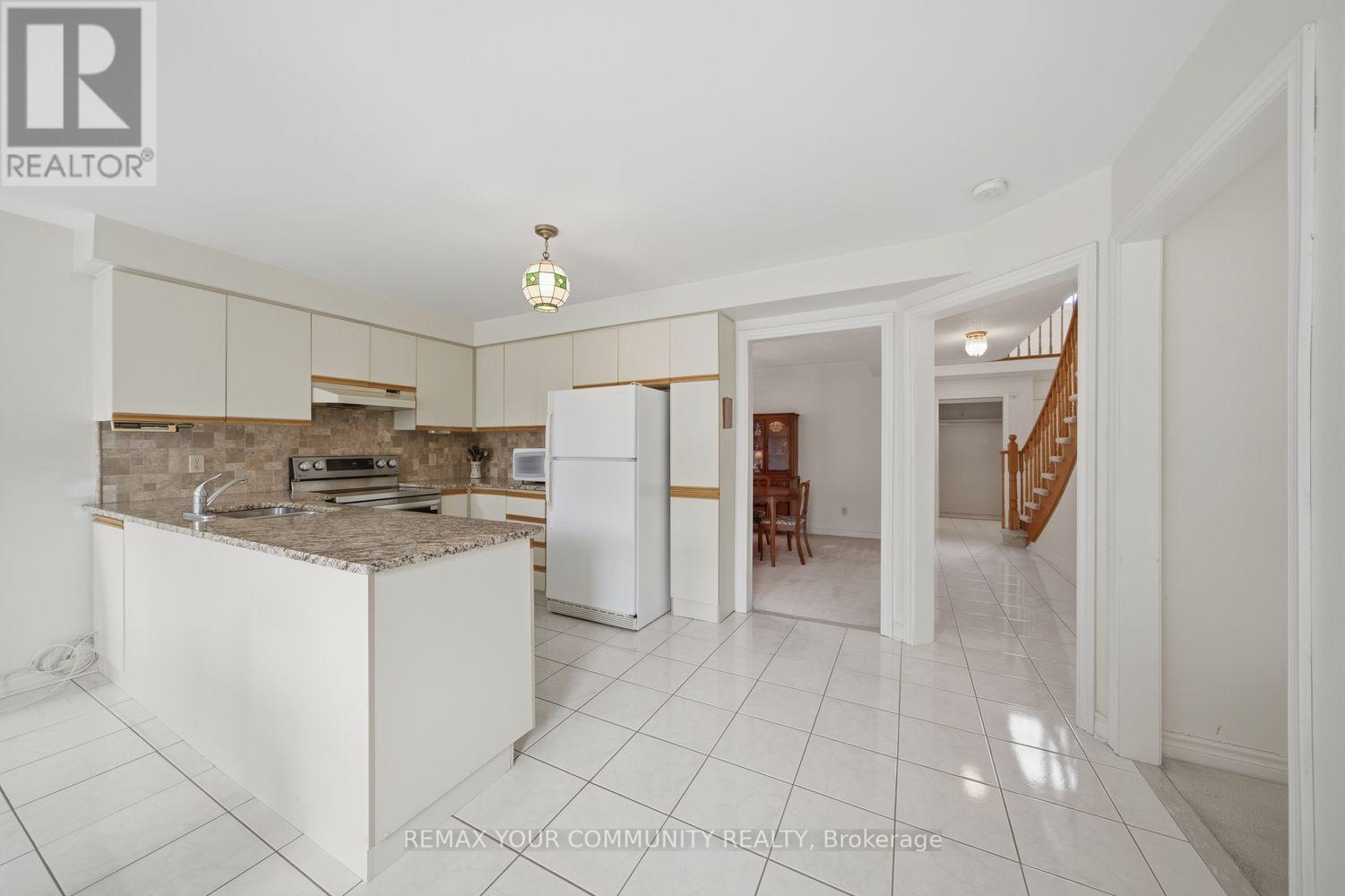 1198 Derrald Drive, Oakville, Ontario  L6J 7K4 - Photo 19 - W13213264