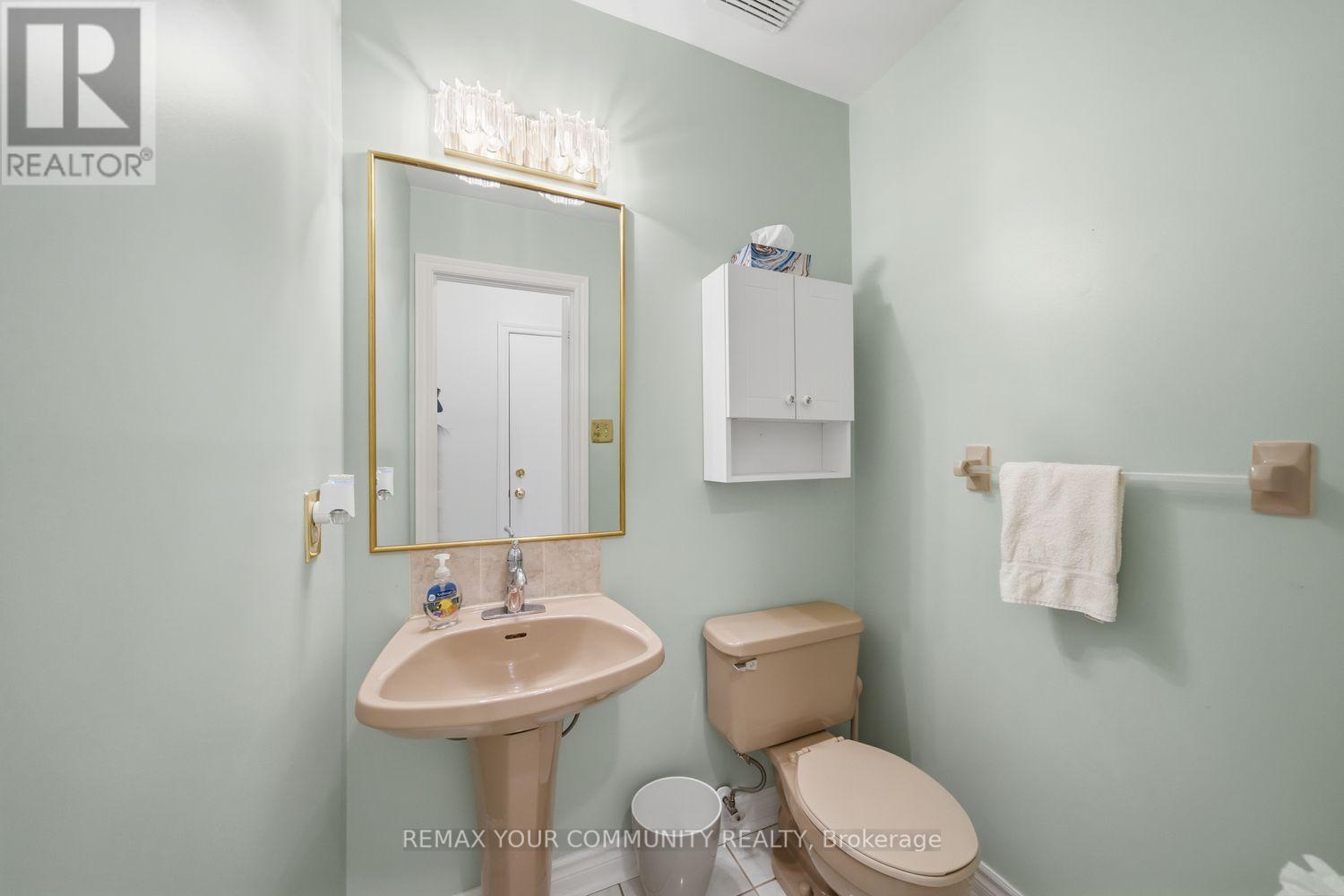 1198 Derrald Drive, Oakville, Ontario  L6J 7K4 - Photo 26 - W13213264