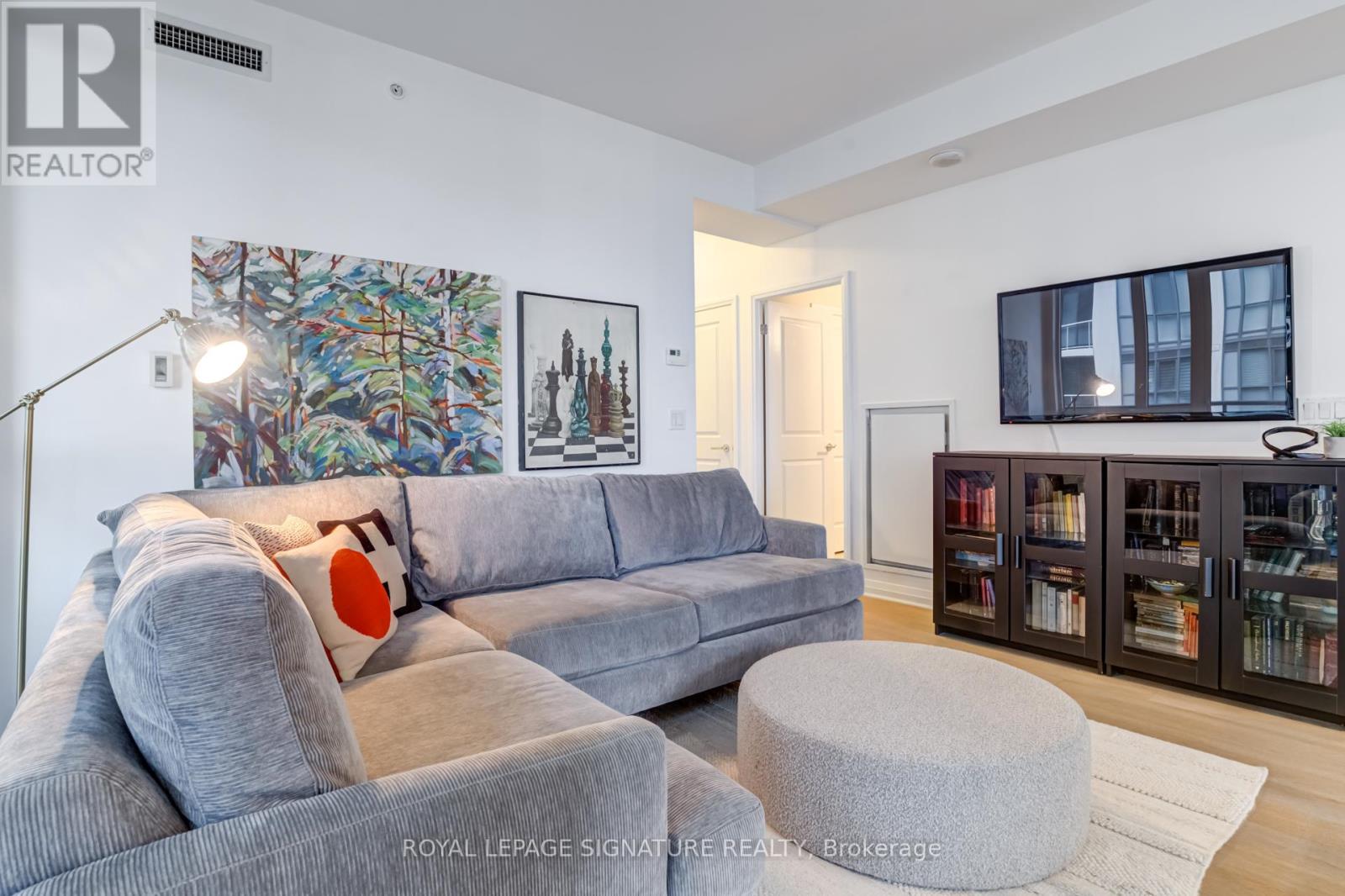 B415 - 60 Annie Craig Drive, Toronto, Ontario  M8V 0C4 - Photo 4 - W13213332