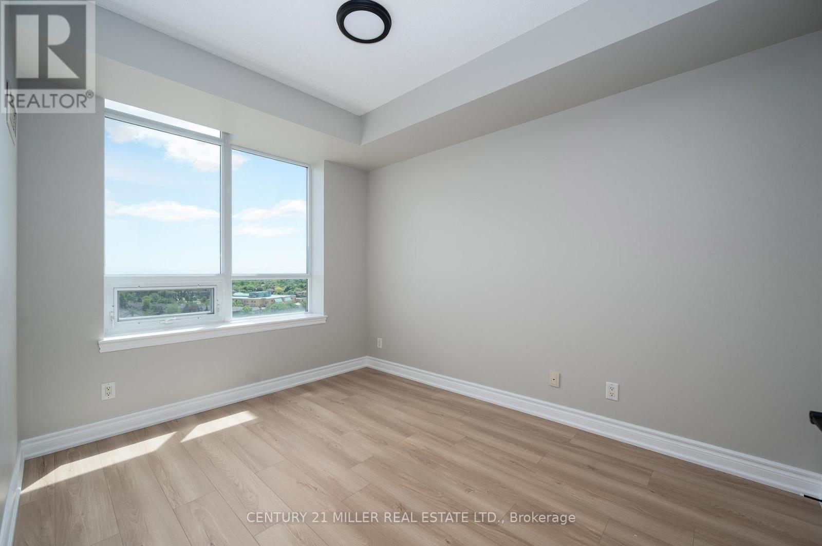 1008 - 2325 Central Park Drive, Oakville, Ontario  L6H 0E2 - Photo 10 - W13213372