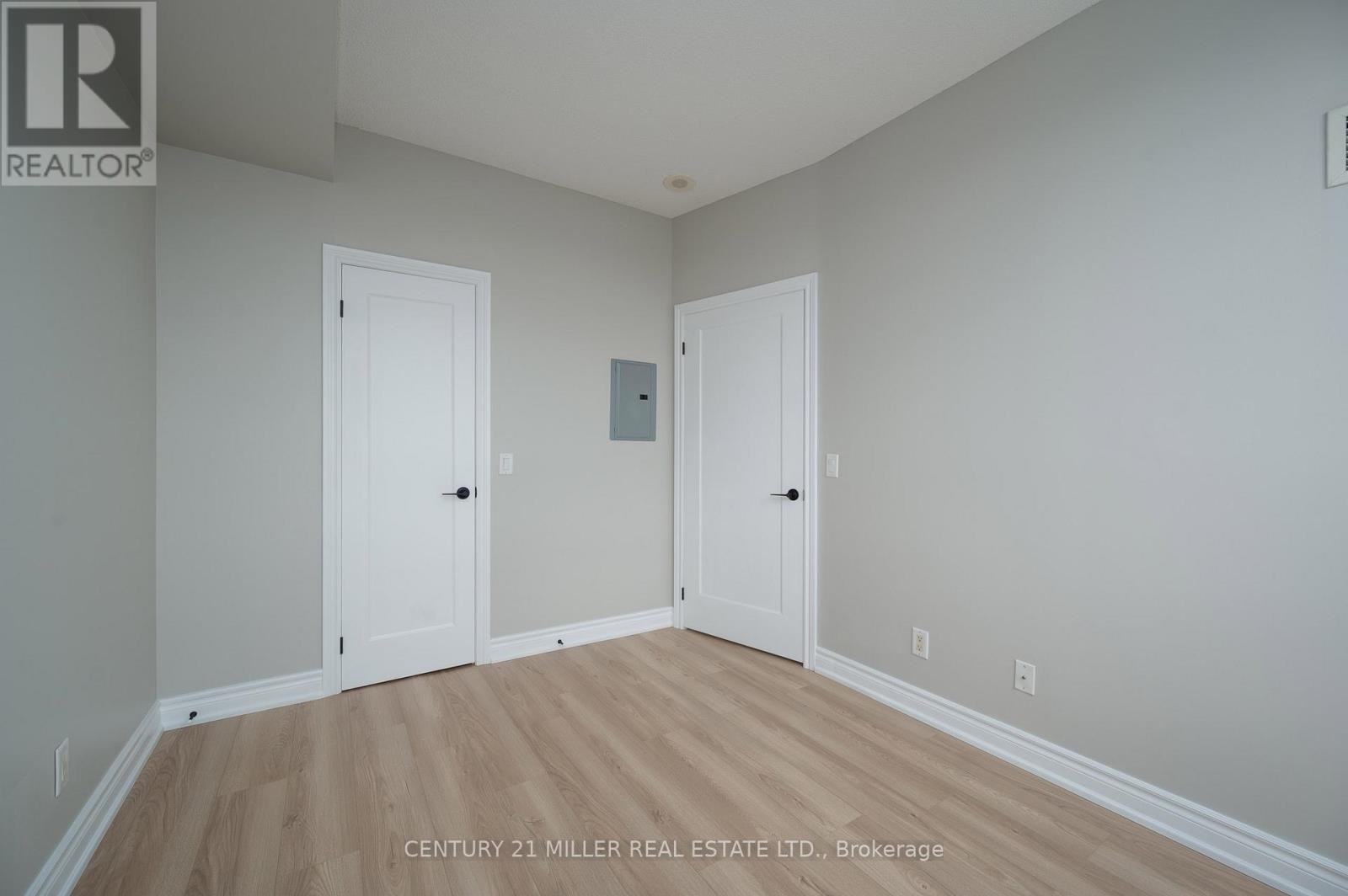 1008 - 2325 Central Park Drive, Oakville, Ontario  L6H 0E2 - Photo 11 - W13213372