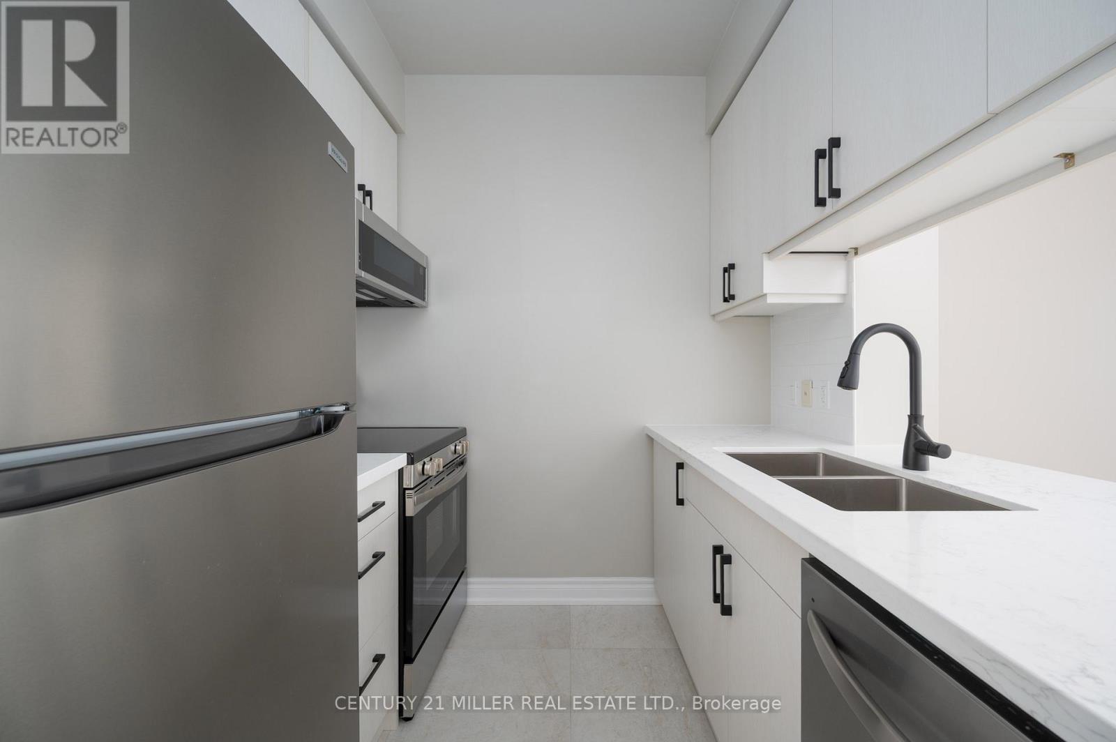 1008 - 2325 Central Park Drive, Oakville, Ontario  L6H 0E2 - Photo 4 - W13213372