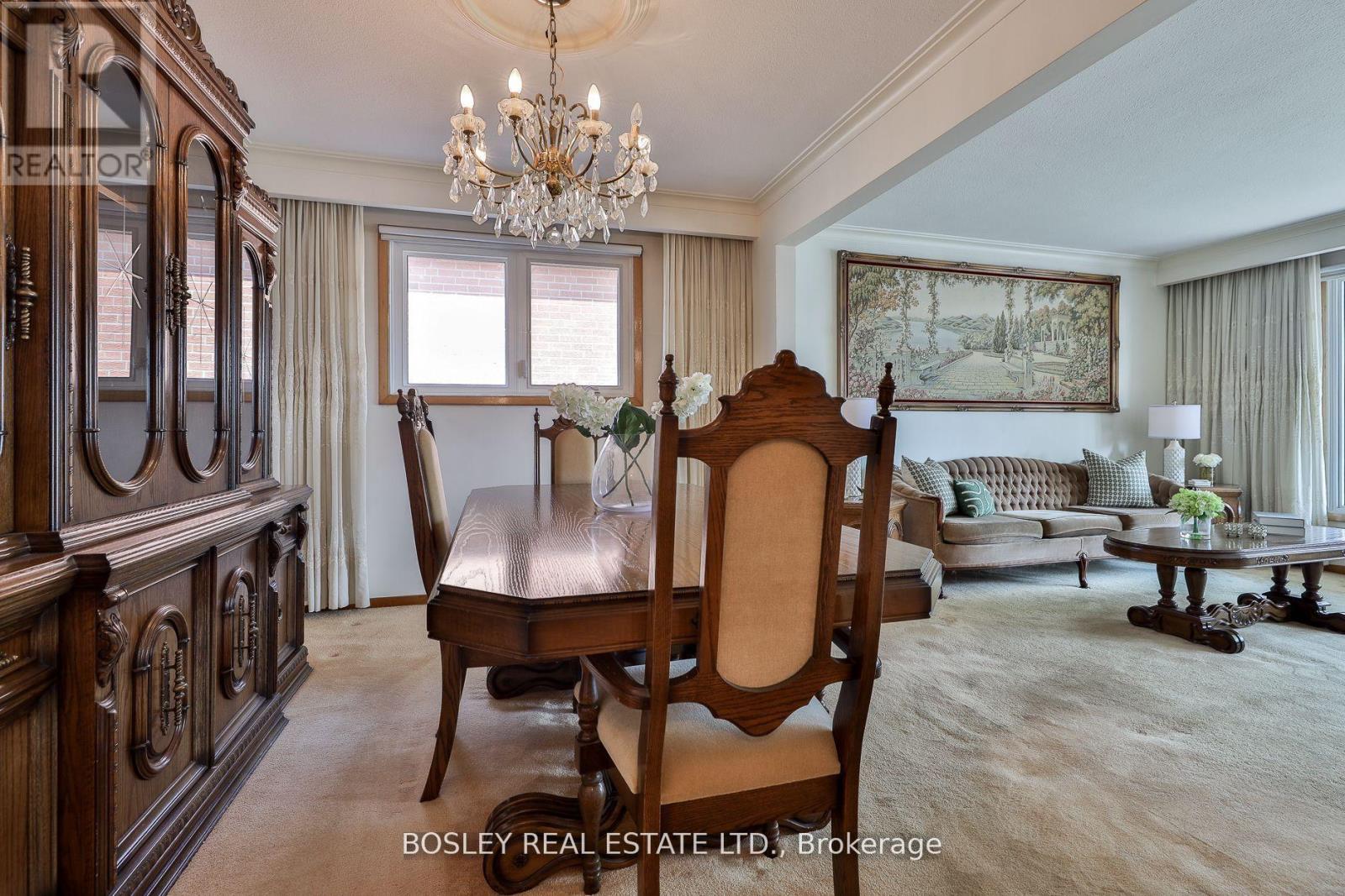 61 Bartel Drive, Toronto, Ontario  M3N 1C8 - Photo 9 - W13213392