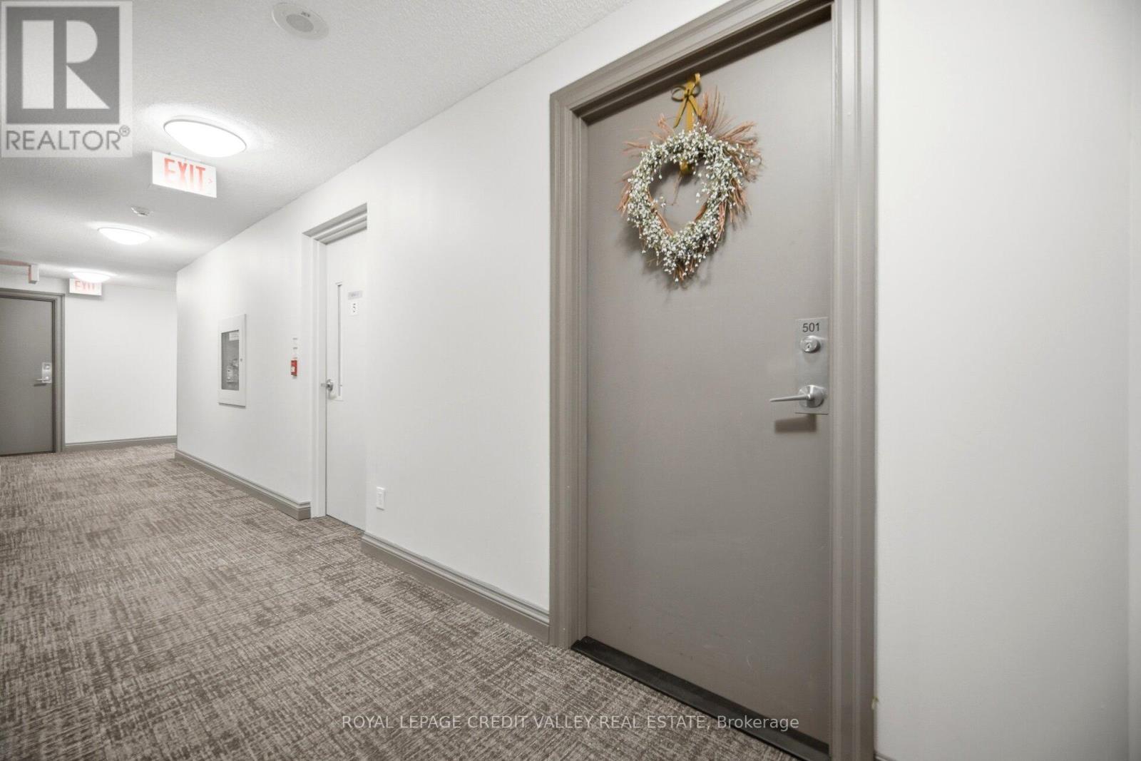 501 - 2379 Central Park Drive, Oakville, Ontario  L6H 0E3 - Photo 4 - W13213398