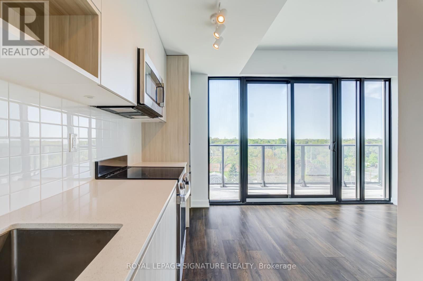 820 - 799 The Queensway, Toronto, Ontario  M8Z 6A8 - Photo 15 - W13213400