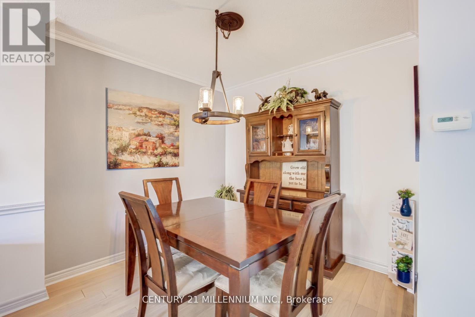 17 - 17 Craigleigh Crescent, Brampton, Ontario  L6T 2E3 - Photo 7 - W13213402