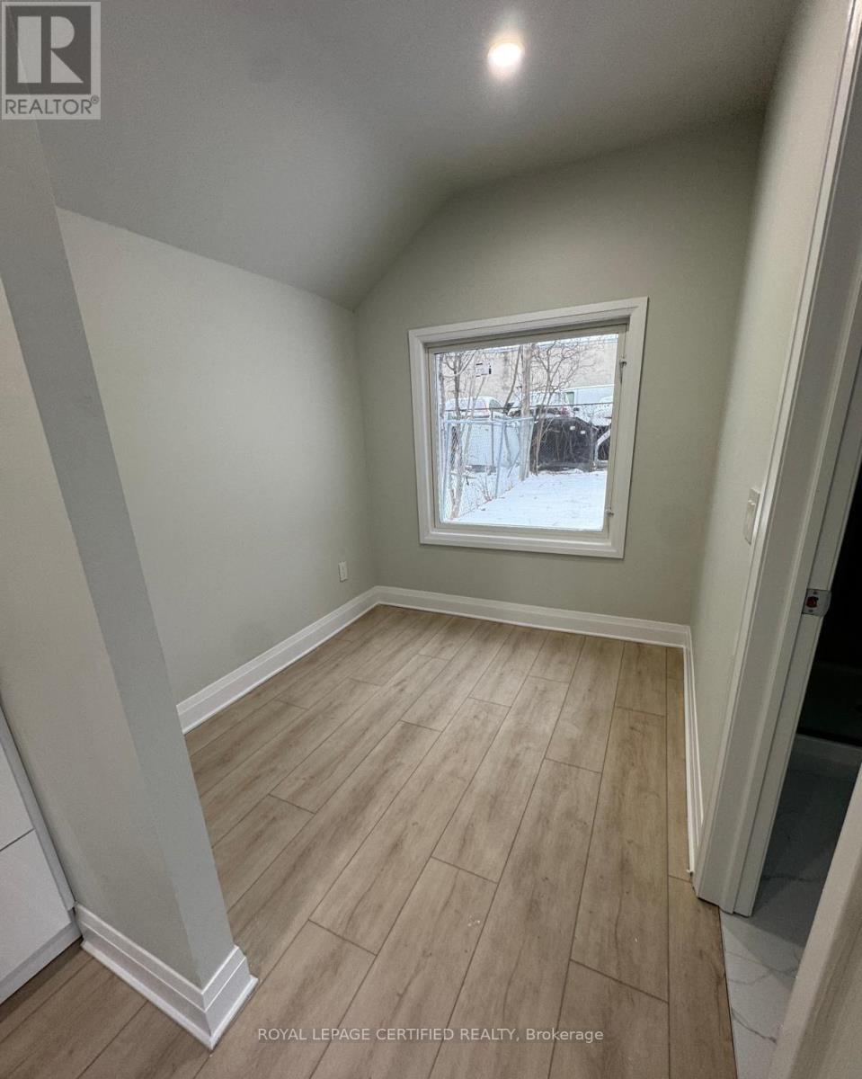 Garden Suite - 29 Habitant Drive, Toronto, Ontario  M9M 2N7 - Photo 7 - W13213404