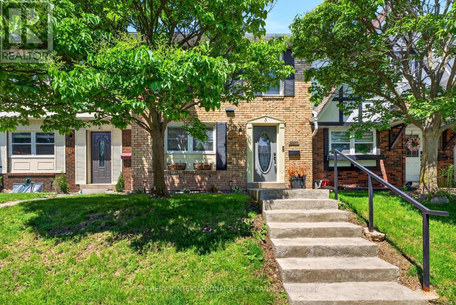 3 - 2230 UPPER MIDDLE ROAD, Burlington, Ontario