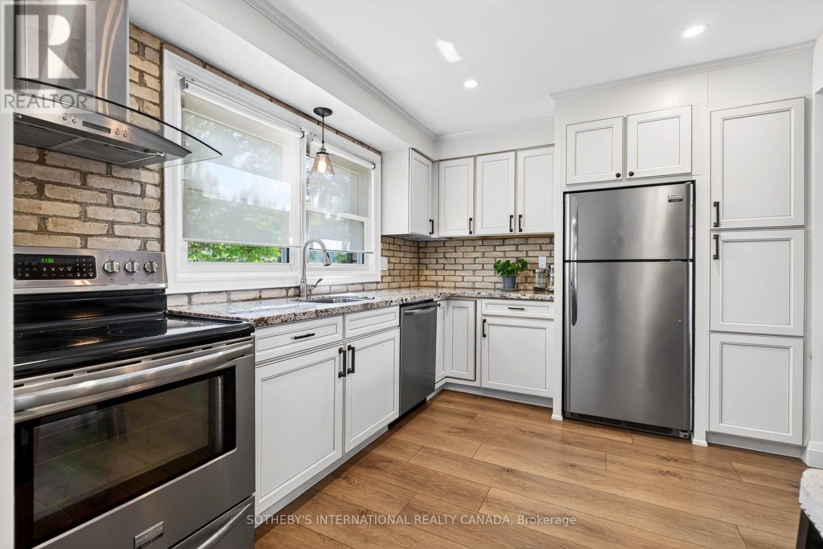 3 - 2230 Upper Middle Road, Burlington, Ontario  L7P 2Z9 - Photo 5 - W13213426