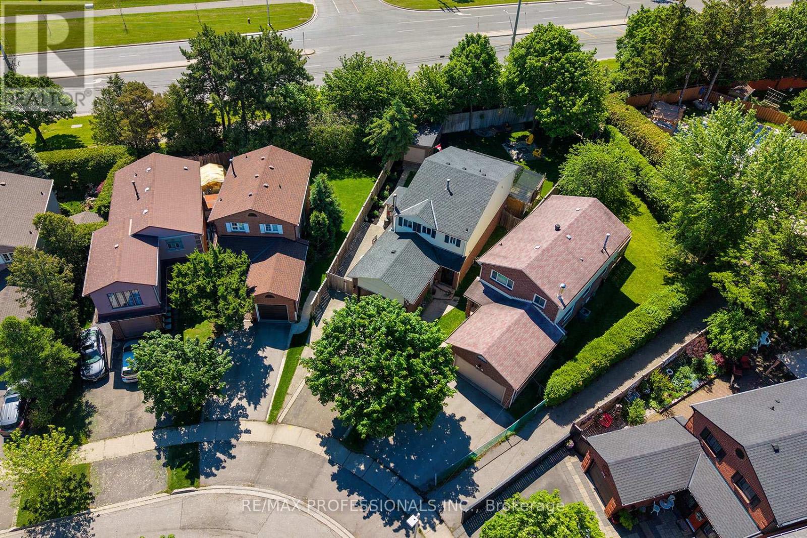 642 Roseheath Drive, Milton, Ontario  L9T 4V6 - Photo 49 - W13213448