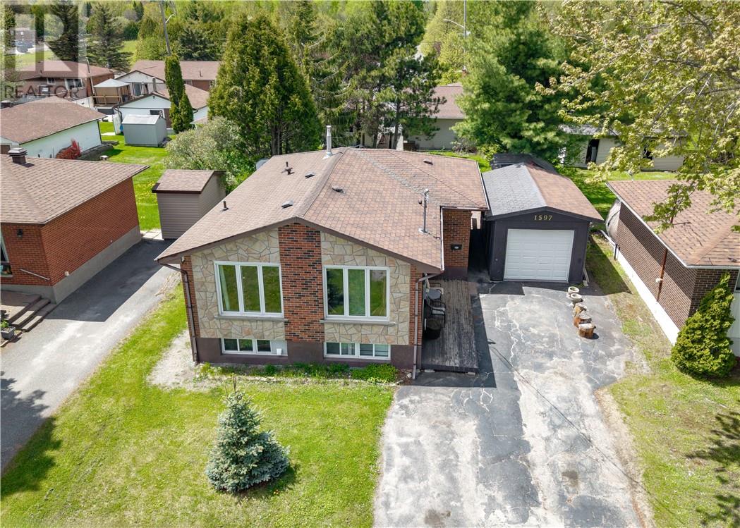 1597 Dollard Avenue, Greater Sudbury, Ontario  P3A 4G8 - Photo 30 - 2128150
