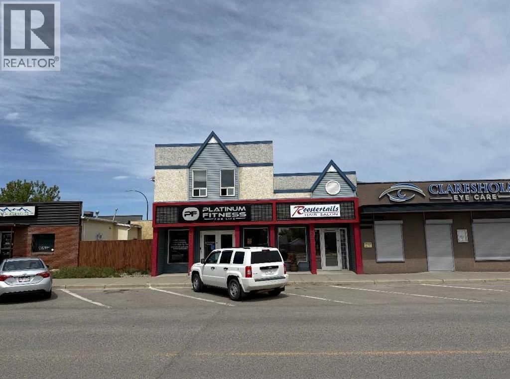 136 49 Avenue W, Claresholm, Alberta  T0L 0T0 - Photo 1 - A2315612